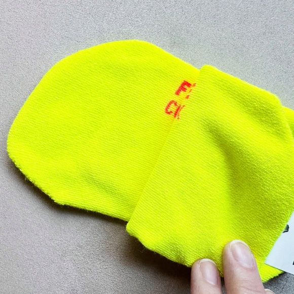 Highlighter Yellow Falke Cool Kick Socks - Picture 5 of 8